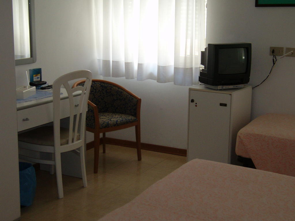 Hotel Villa Carla Grado Exterior photo