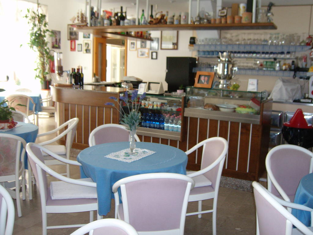 Hotel Villa Carla Grado Exterior photo